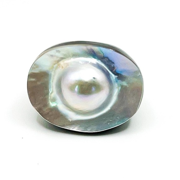 Deb Guyot Jewelry - Deb Guyot Black Lucite Blister Iridescent Mother Of Pearl Ring Signed 7.5"